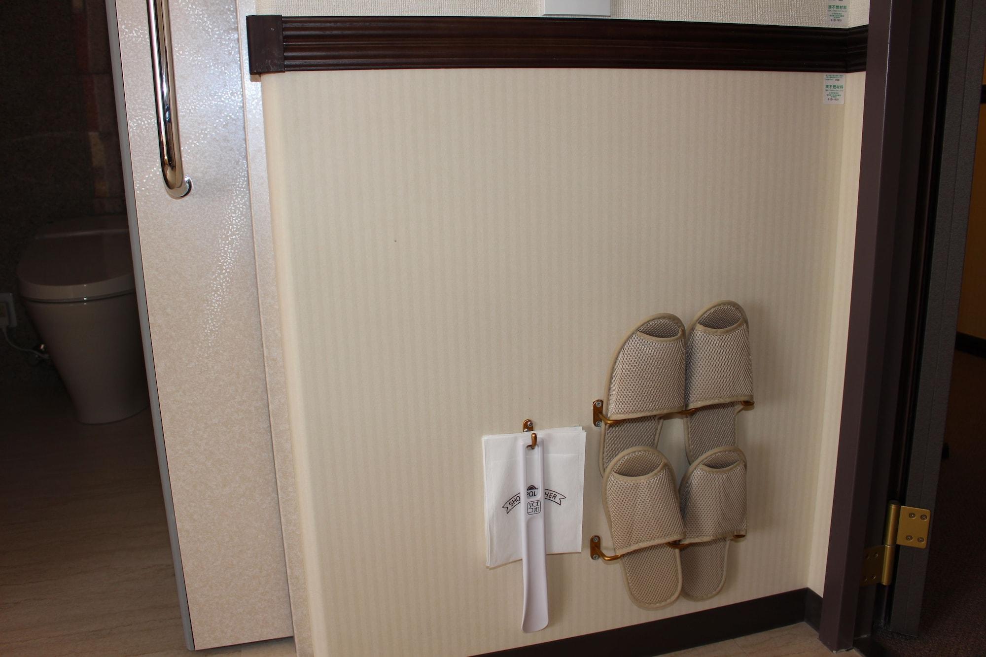 Toyoko Kamata No 1 Hotel